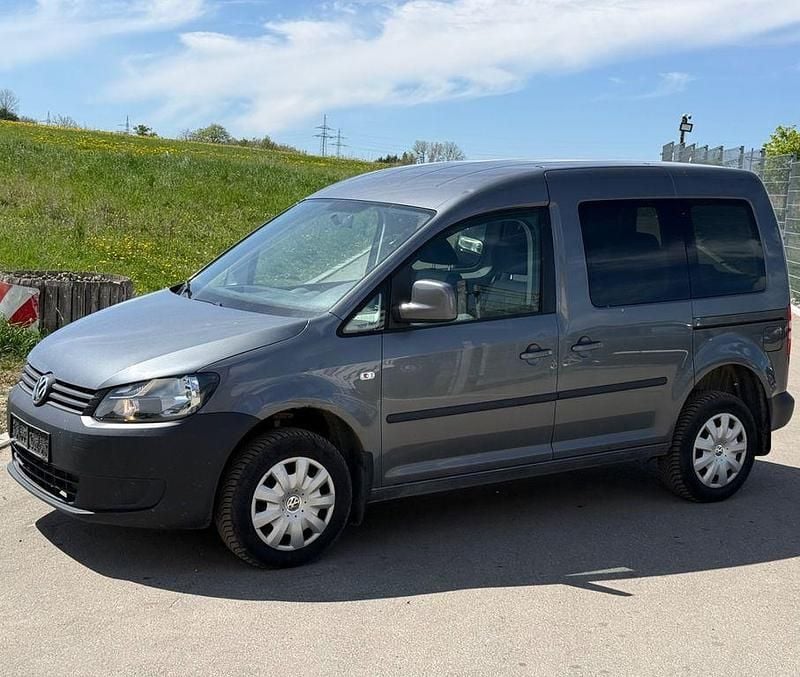 Second-hand VW Caddy 110 CP (80 kW) 2013 Gri Monovolum