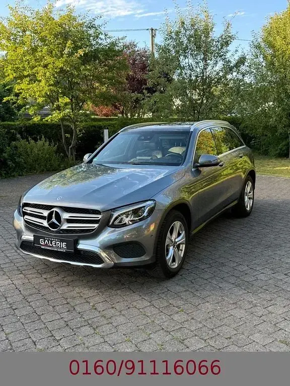 Gebraucht Mercedes GLC250 AMG 204 PS (150 kW) 2018 Grau SUV