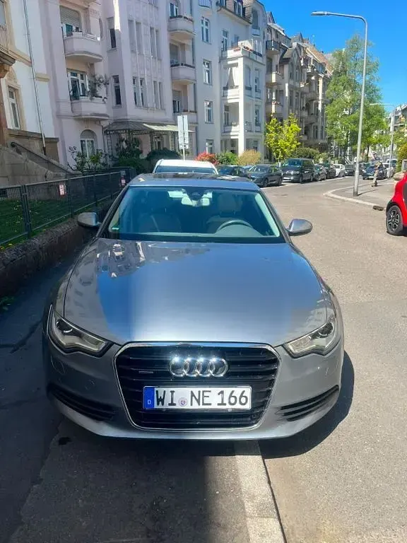 Gebraucht Audi A6 204 PS (150 kW) 2011 Grau Limousine