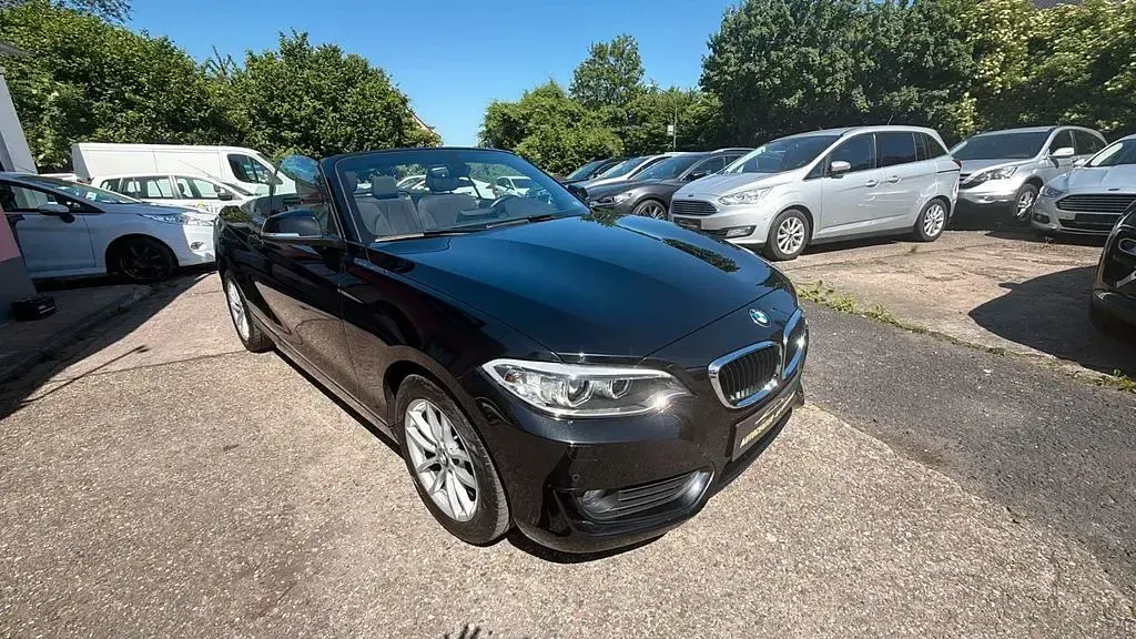 Gebraucht BMW 218 Advantage 150 PS (110 kW) 2016 Schwarz Cabrio