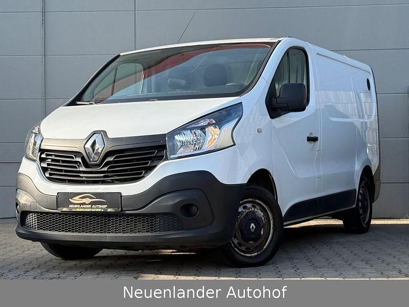 Gebraucht Renault Trafic Komfort 90 PS (66 kW) 2016 Weiß Van / Kleinbus