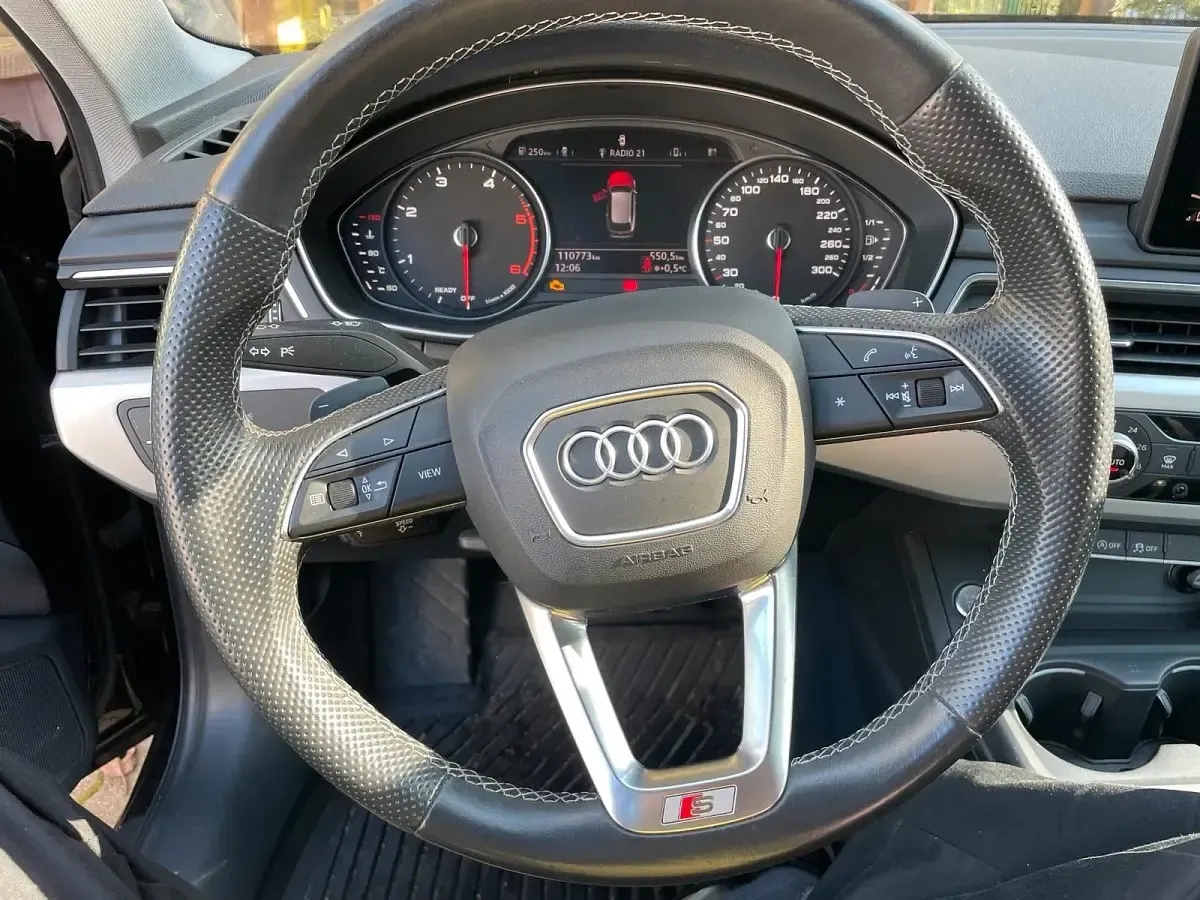 Gebraucht Audi A4 S-Line 150 PS (110 kW) 2018 Schwarz Kombi