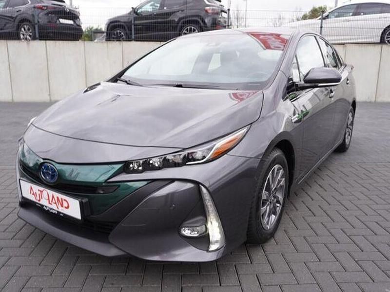Gebraucht Toyota Prius 122 PS (89 kW) 2019 Grau Van / Kleinbus