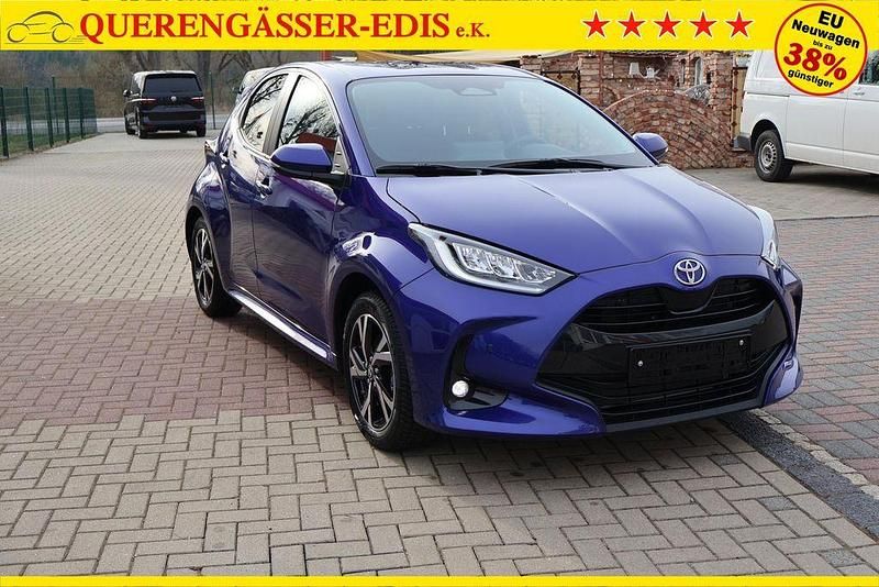 Neu Toyota Yaris 116 PS (85 kW) 2025 Blau Kleinwagen
