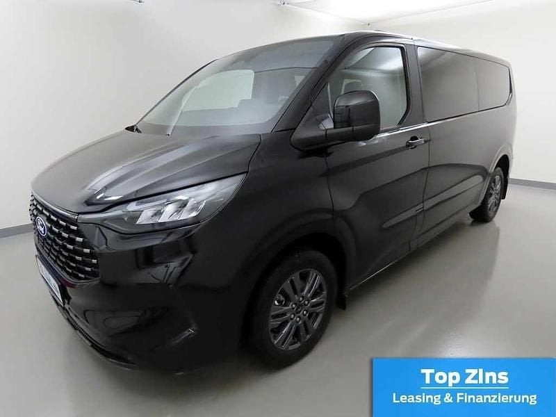 Gebraucht Ford Tourneo Custom Titanium 2024 Obsidianschwarz metallic Van