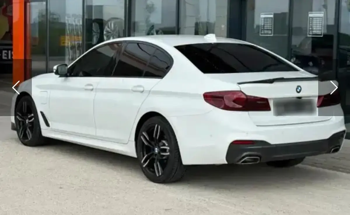 Gebraucht BMW 530 M Sport 252 PS (185 kW) 2019 Weiß Limousine