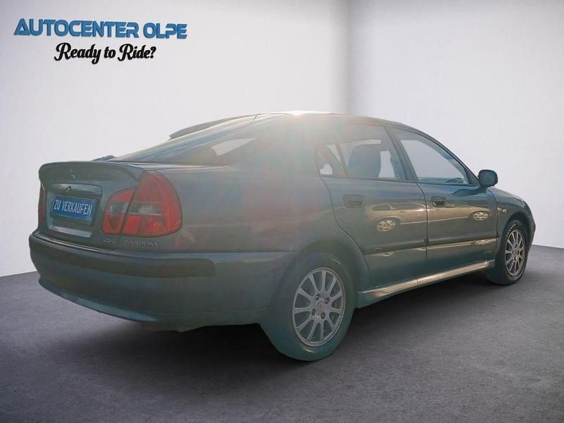 Gebraucht Mitsubishi Carisma 103 PS (75 kW) 2002 Grün Limousine