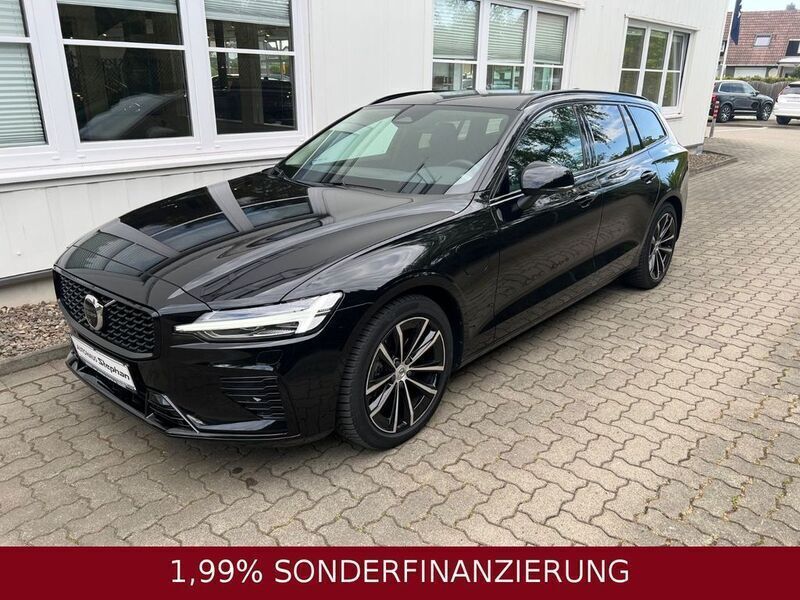 Schwarz Gebraucht 2024 Volvo V60 Plus Kombi | 48.890 € (Fairer Preis) - Bild 1/4