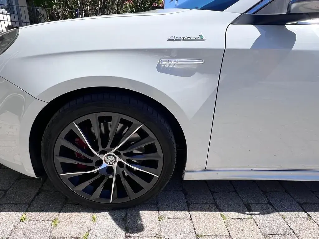 Gebraucht Alfa Romeo Giulietta 120 PS (88 kW) 2014 Weiß Kleinwagen