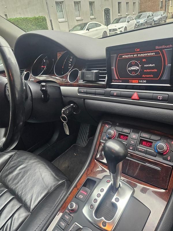 Gebraucht Audi A8 233 PS (171 kW) 2008 Silber Limousine