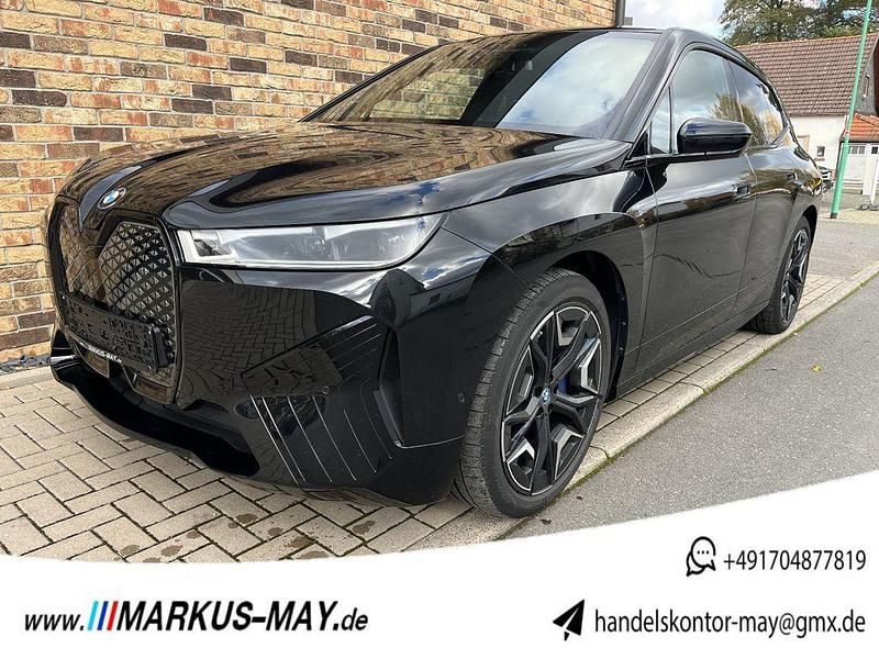 Schwarz Gebraucht 2023 BMW iX Sport Line SUV | 47.888 € (Fairer Preis) - Bild 1/4