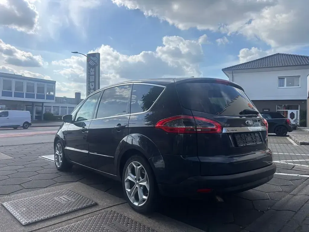 Occasion Ford S-MAX Titanium 163 ch (119 kW) 2011 Gris Monospace