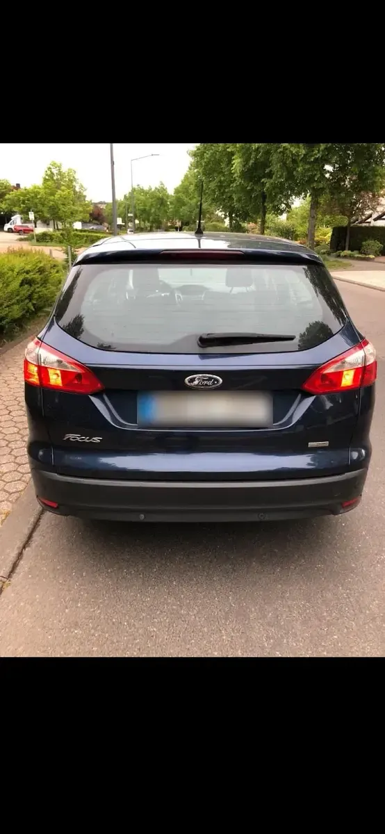 Gebraucht Ford Focus 115 PS (84 kW) 2013 Kombi