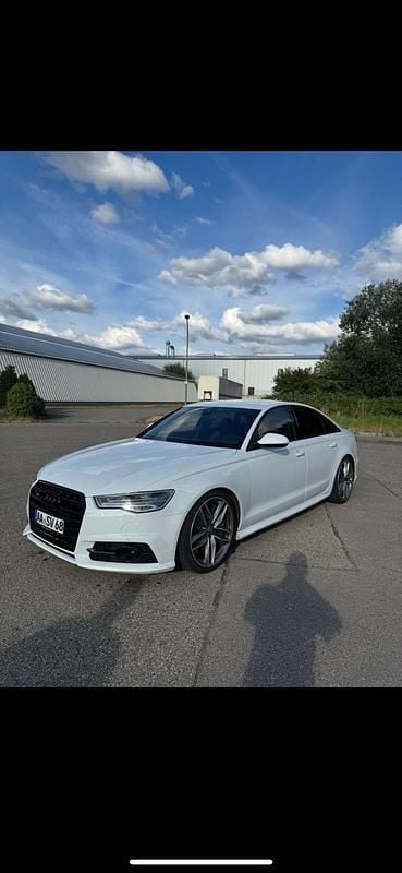 Weiß Gebraucht 2015 Audi S6 Comfort Limousine | 29.999 € (Guter Preis) - Bild 1/4