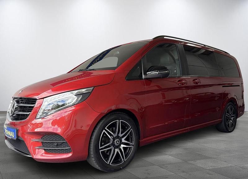 Rot Gebraucht 2019 Mercedes V250 AMG Van / Kleinbus | 41.980 € (Fairer Preis) - Bild 1/4