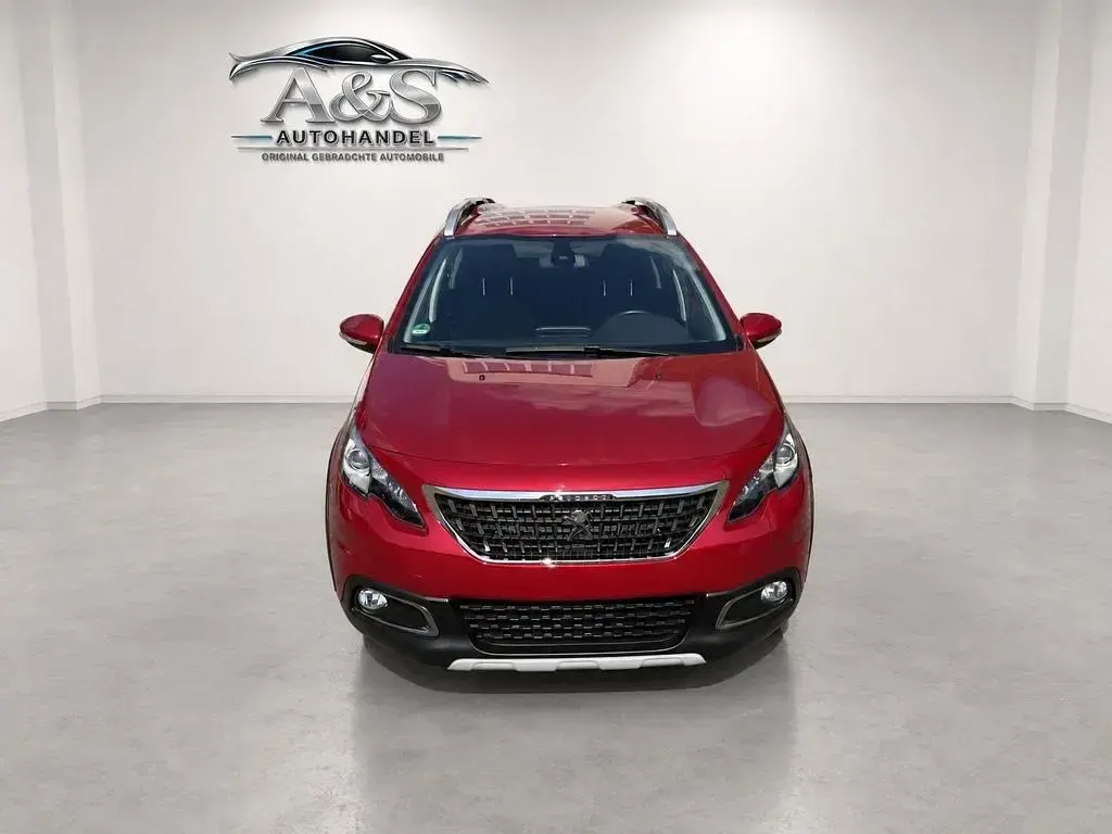 Gebraucht Peugeot 2008 Crossway 110 PS (80 kW) 2019 Rot SUV