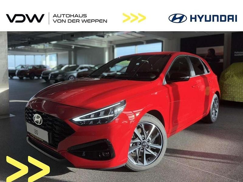 Engine red (rot) Gebraucht 2024 Hyundai i30 Advantage Limousine | 24.290 € (Fairer Preis) - Bild 1/4