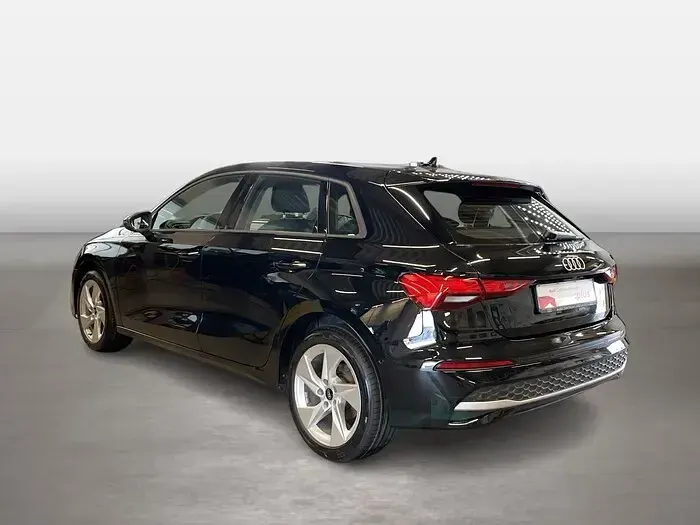 Gebraucht Audi A3 Advanced 150 PS (110 kW) 2025 Mythosschwarz Limousine
