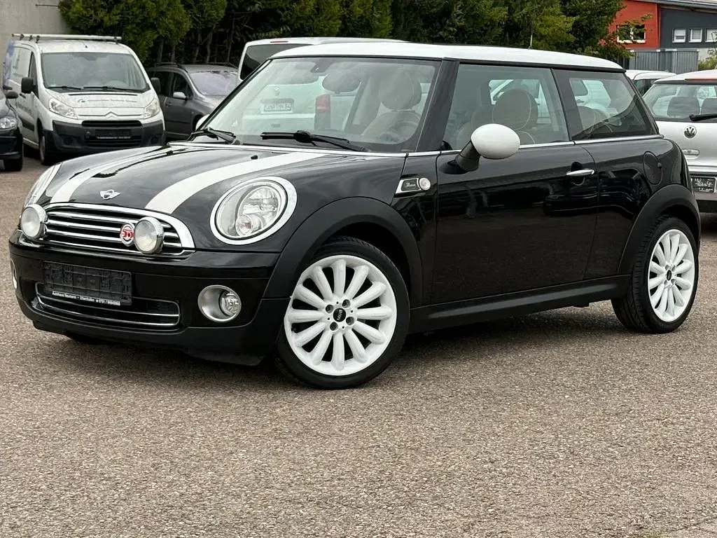 Gebraucht Mini Cooper 120 PS (88 kW) 2010 Schwarz Kleinwagen
