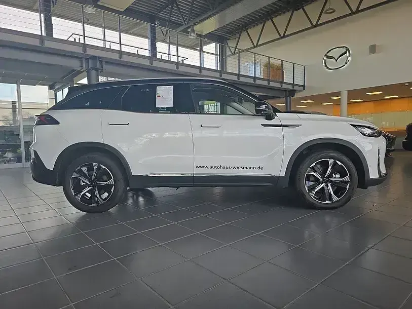 Używany Baic X75 177 KM (130 kW) 2025 Biały SUV