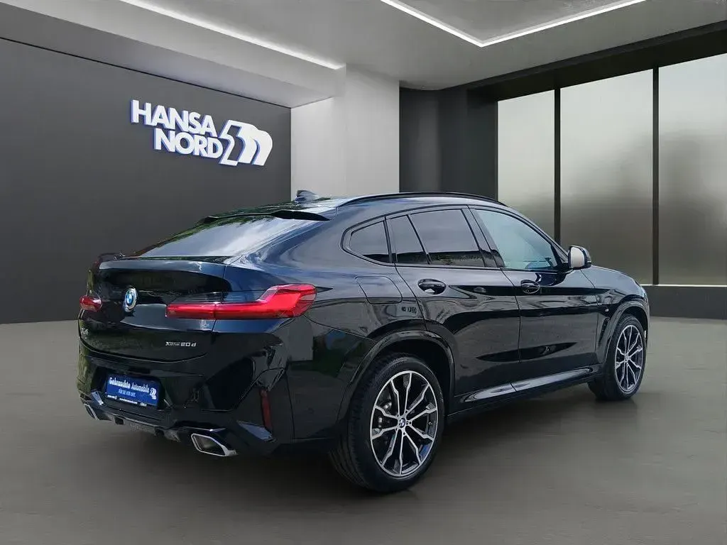 Gebraucht BMW X4 M Sport 190 PS (139 kW) 2025 Schwarz SUV