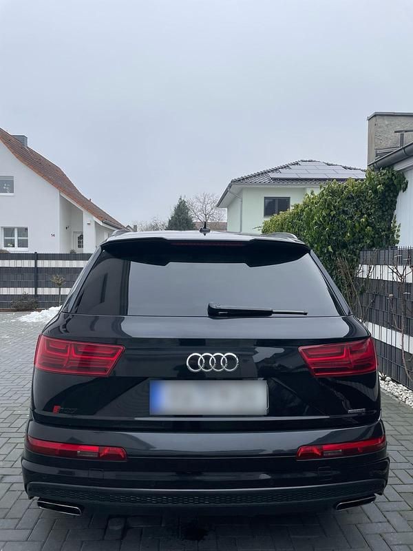 Gebraucht Audi Q7 S-Line 272 PS (200 kW) 2015 Schwarz SUV