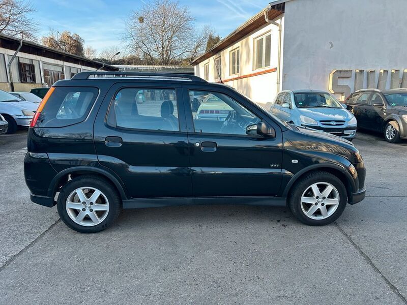 Gebraucht Suzuki Ignis 99 PS (72 kW) 2005 Schwarz Kleinwagen