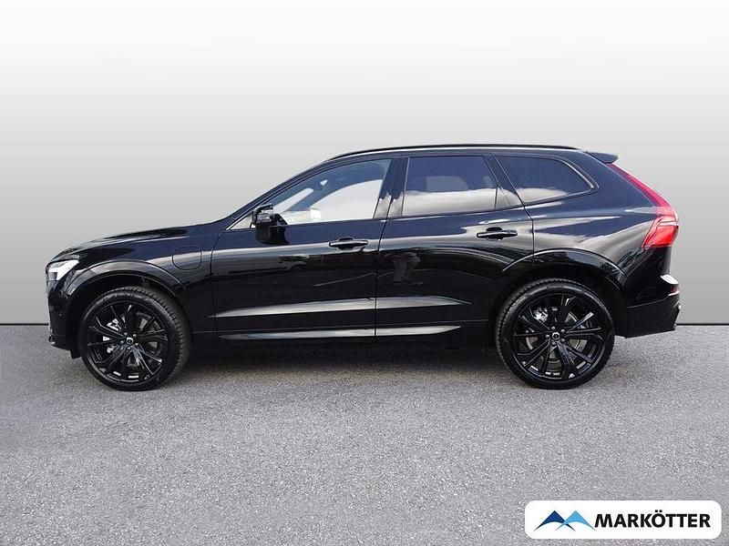 Neu Volvo XC60 Plus 455 PS (334 kW) 2025 Schwarz SUV