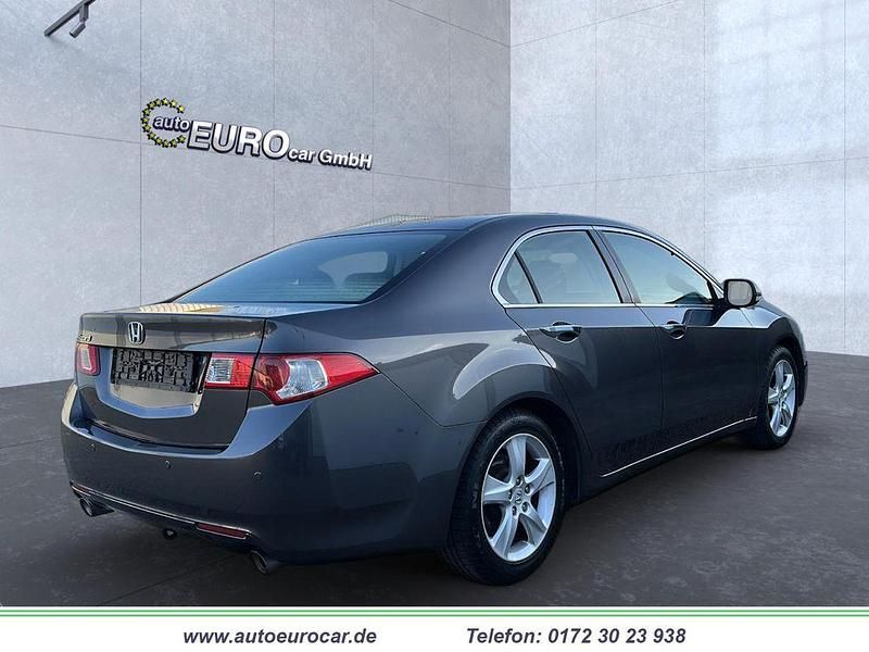 Gebraucht Honda Accord Executive 201 PS (147 kW) 2010 Grau Limousine