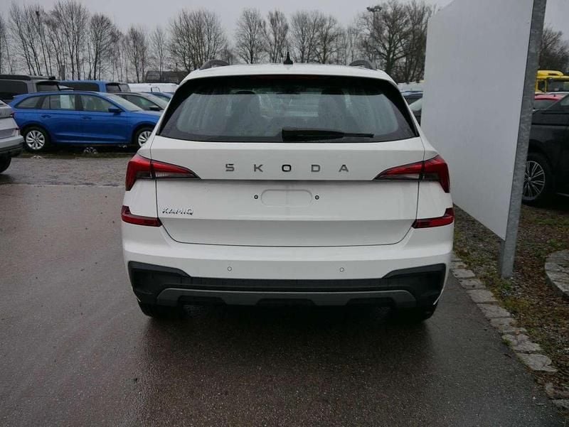 Neu Skoda Kamiq Selection 116 PS (85 kW) 2025 Candyweiß SUV