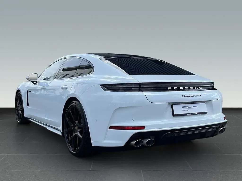 Gebraucht Porsche Panamera 544 PS (400 kW) 2024 Weiss Kleinwagen