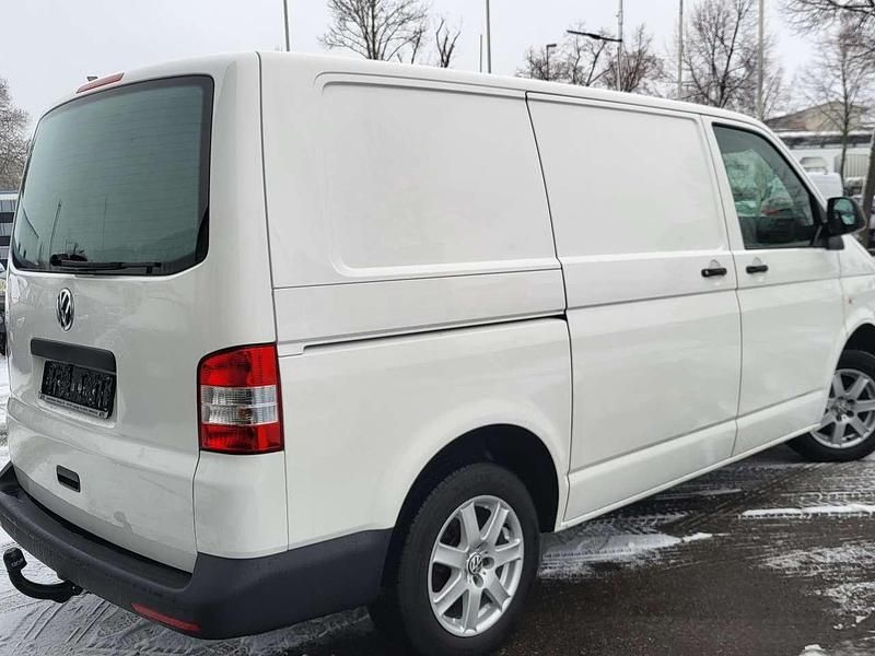 Gebraucht VW T5 140 PS (102 kW) 2014 Weiß Van