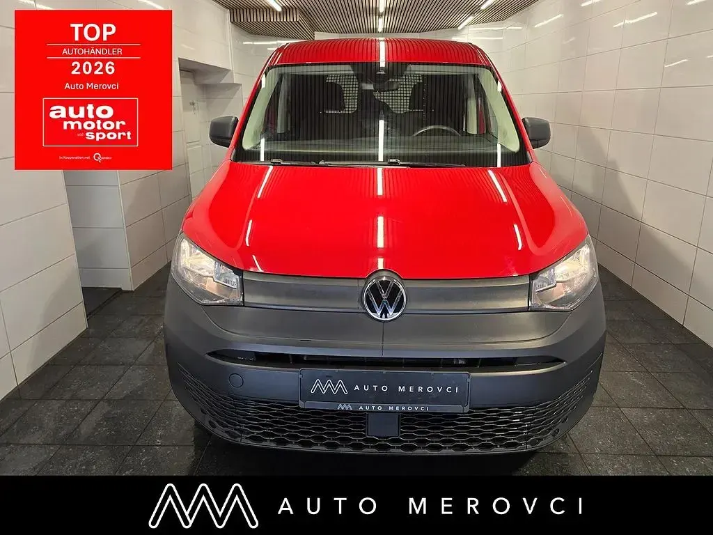 Gebraucht VW Caddy Basis 75 PS (55 kW) 2021 Rot Van / Kleinbus