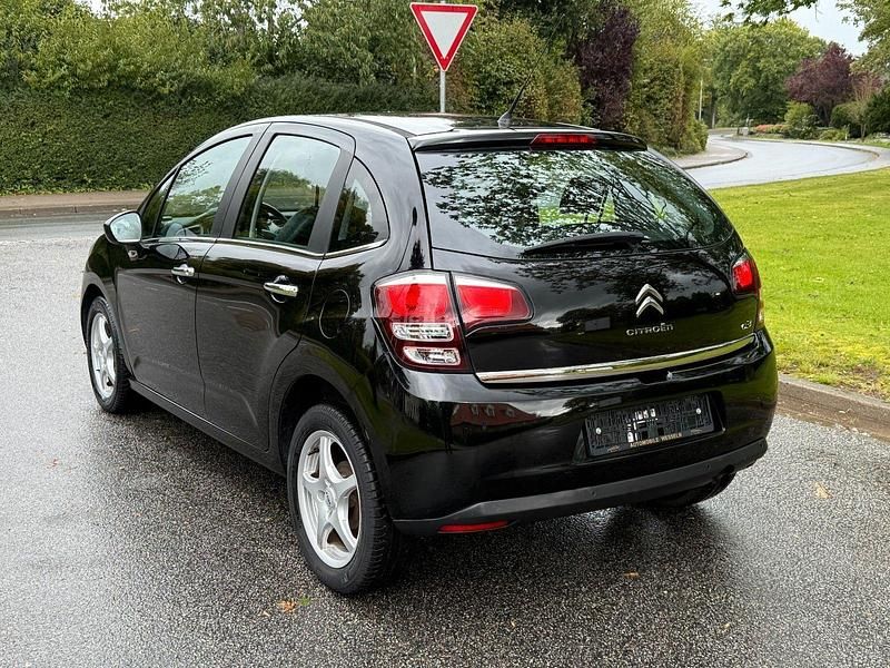Gebraucht Citroën C3 SELECTION 68 PS (50 kW) 2016 Schwarz Kleinwagen