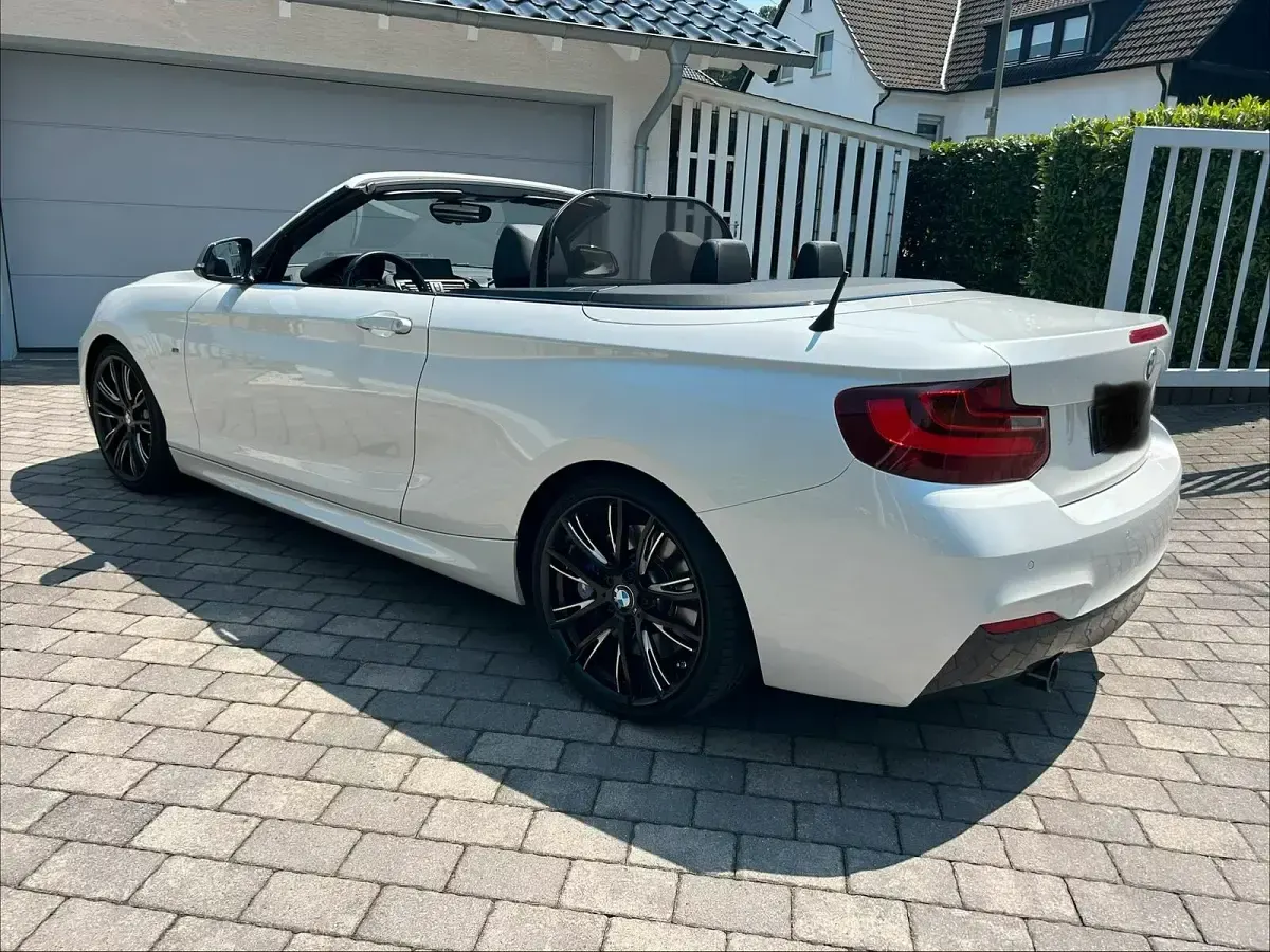 Gebraucht BMW M235 Sport Line 326 PS (239 kW) 2015 Weiß Cabrio
