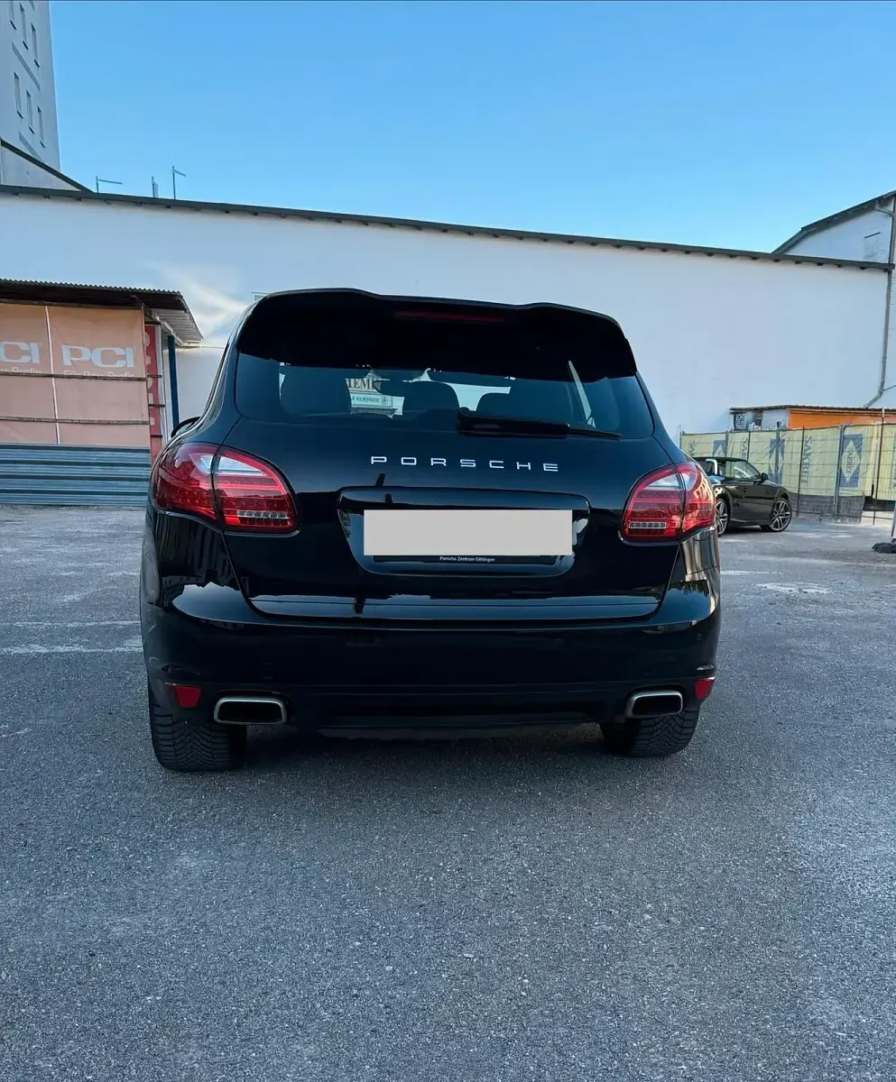 Gebraucht Porsche Cayenne 385 PS (283 kW) 2014 Schwarz SUV