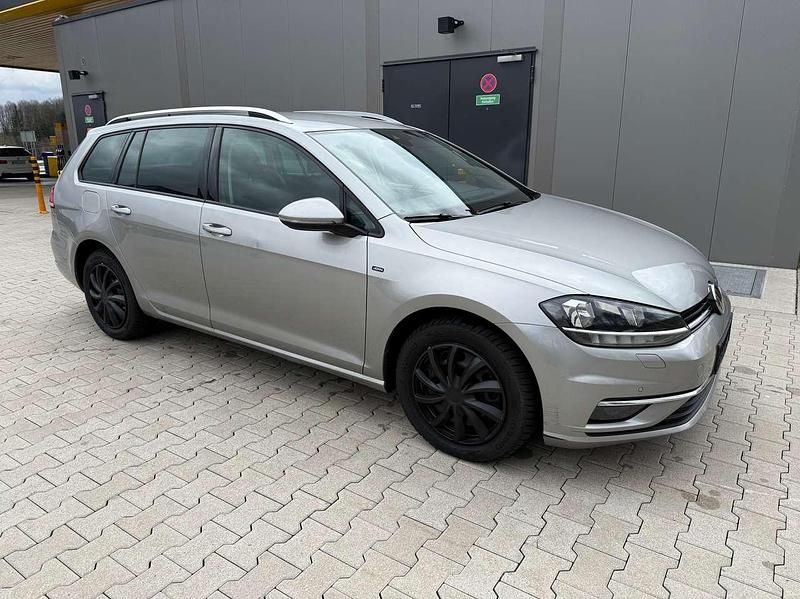 Gebraucht VW Golf VII Join 150 PS (110 kW) 2018 Beige Kombi