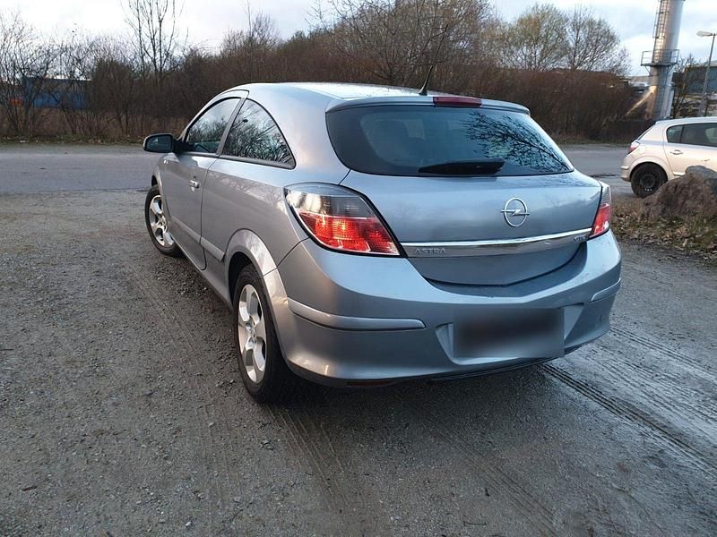 Gebraucht Opel Astra GTC 125 PS (91 kW) 2005 Coupé