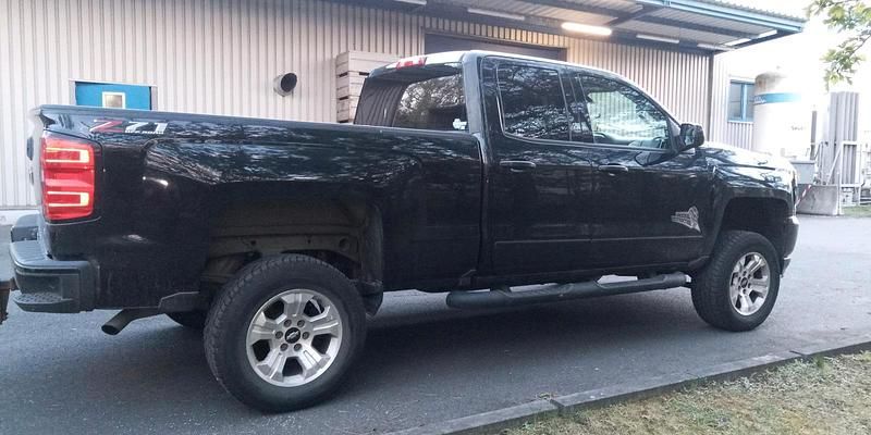 Occasion Chevrolet Silverado 360 ch (264 kW) 2018 Noir Berline