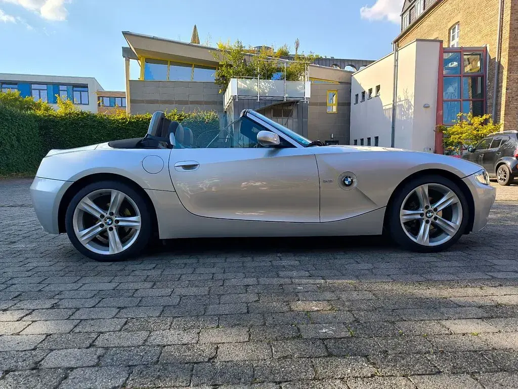 Gebraucht BMW Z4 170 PS (125 kW) 2004 Silber Cabrio