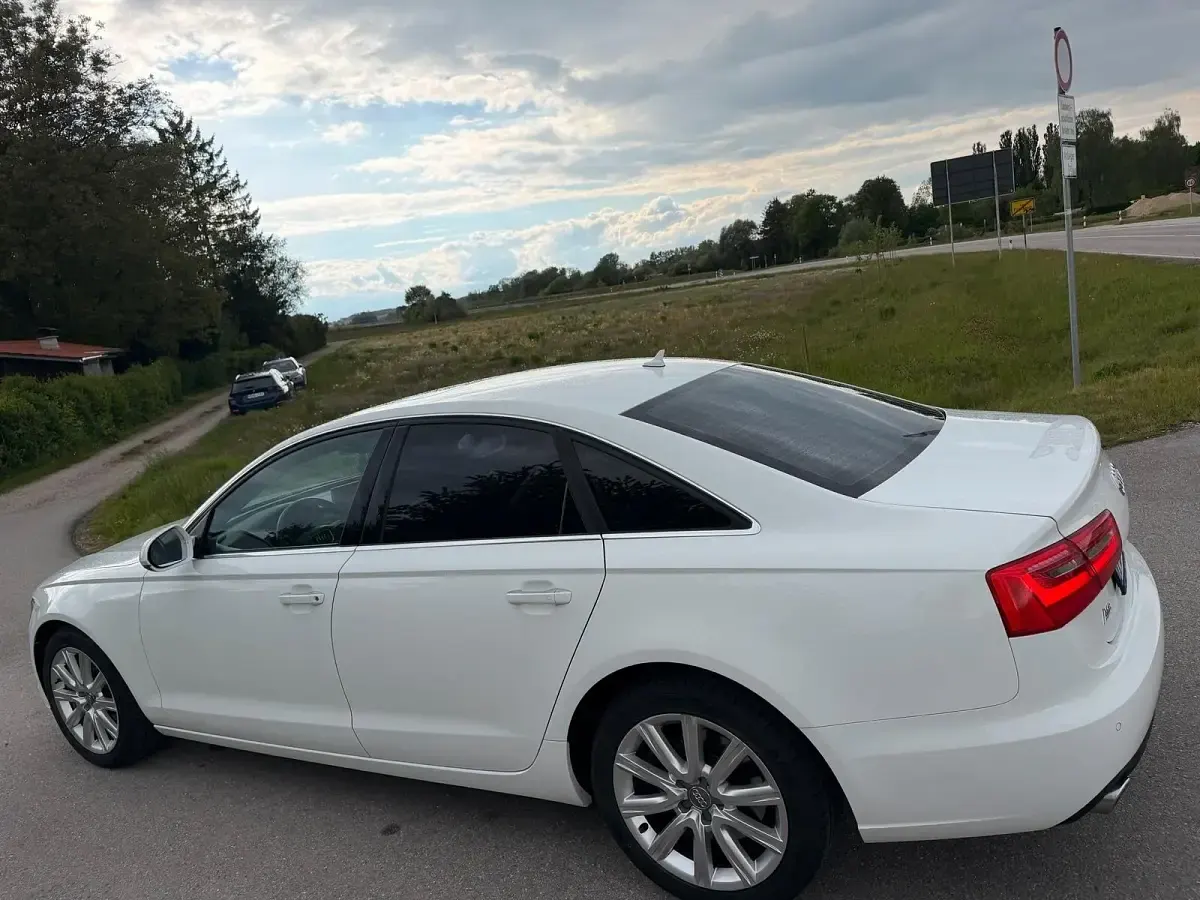 Gebraucht Audi A6 245 PS (180 kW) 2014 Weiß Limousine