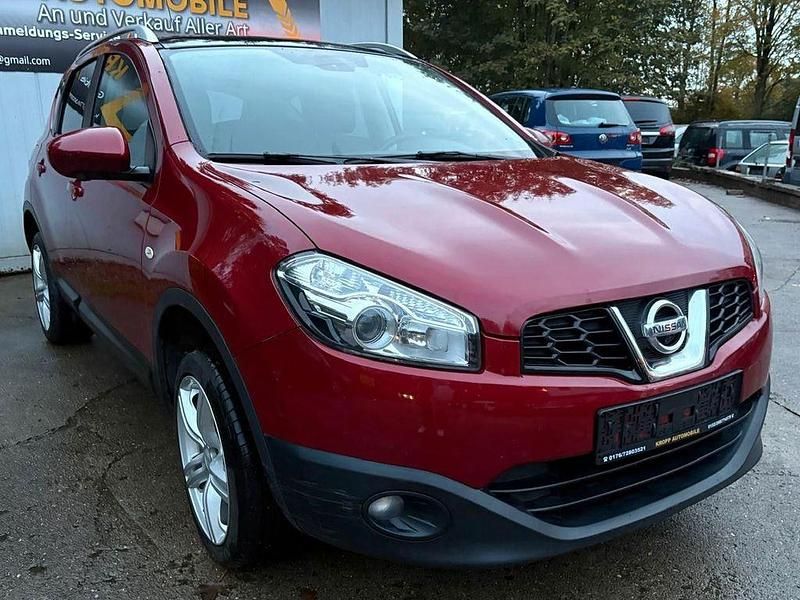 Rot Gebraucht 2012 Nissan Qashqai I-Way SUV | 7.580 € (Fairer Preis) - Bild 1/4