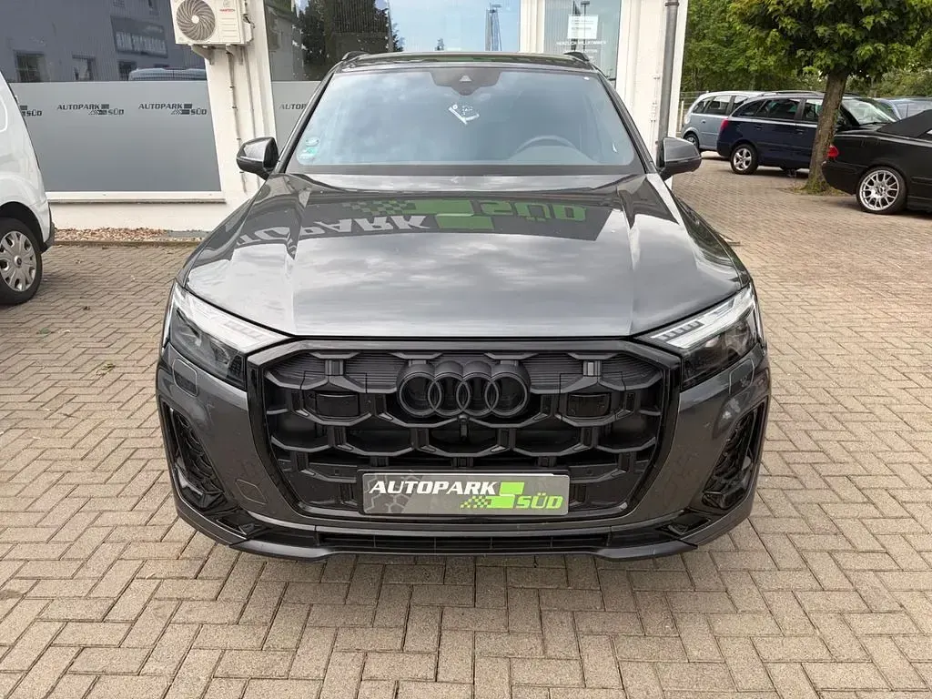 Gebraucht Audi Q7 S-Line 286 PS (210 kW) 2024 Grau SUV