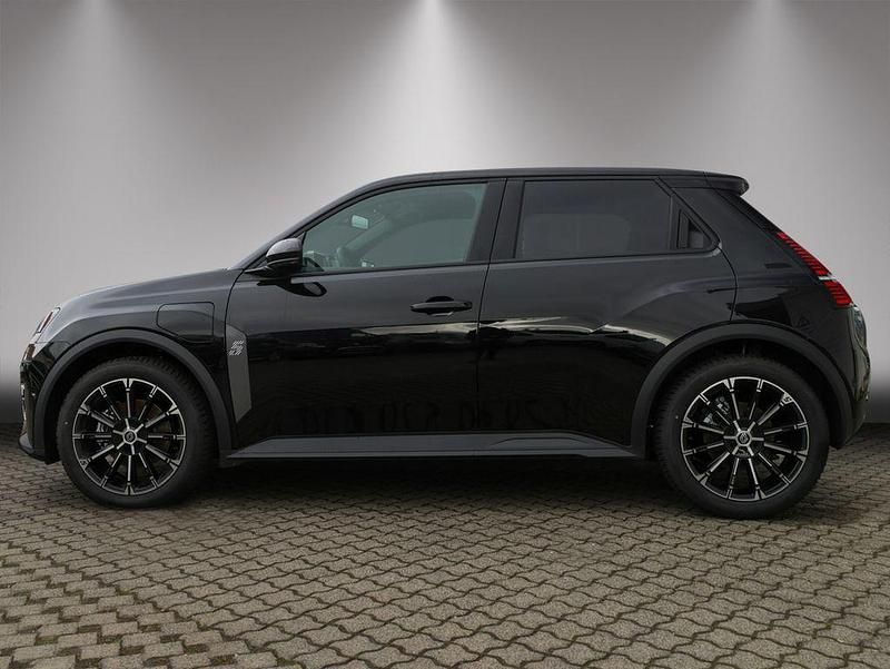 Neu Renault 5 E-Tech Komfort 110 kW (150 PS) 2026 Schwarz Limousine
