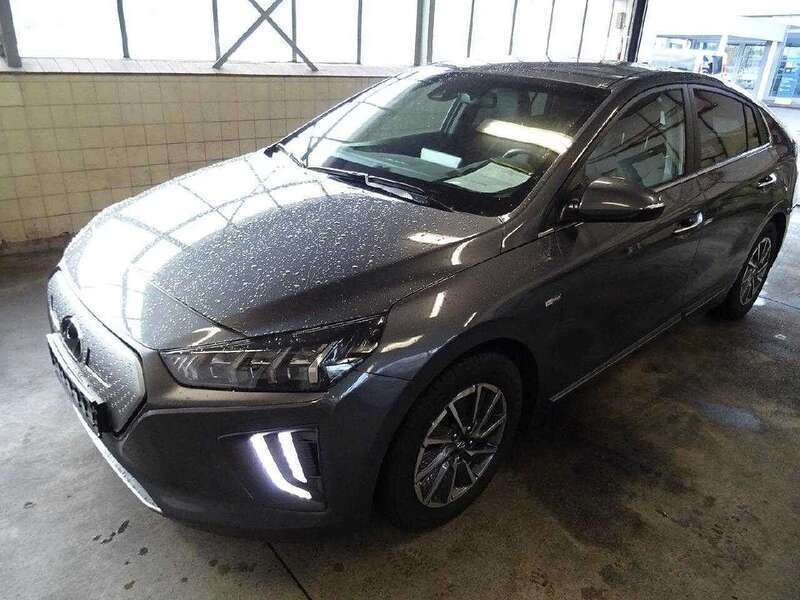 Iron gray / met Gebraucht 2020 Hyundai Ioniq Style Limousine | 18.590 € (Fairer Preis) - Bild 1/3