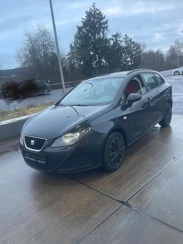 Schwarz Gebraucht 2012 Seat Ibiza ST Kombi | 2.250 € (Guter Preis) - Bild 1/4