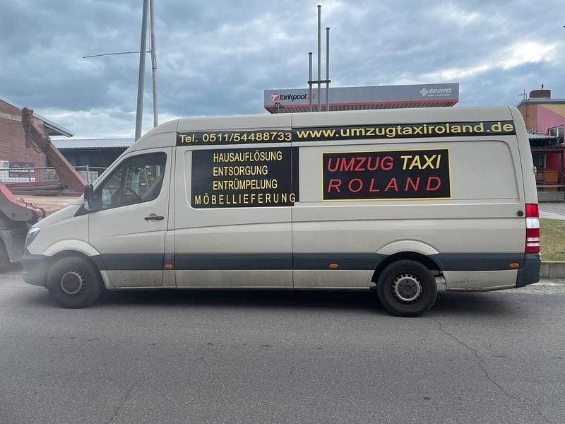 Gelb Gebraucht 2017 Mercedes Sprinter Van | 19.000 € (Etwas zu teuer) - Bild 1/4