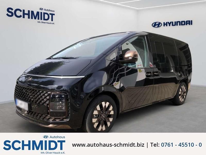 Abyss black / mic Gebraucht 2023 Hyundai Staria Signature Van | 49.990 € (Etwas zu teuer) - Bild 1/4
