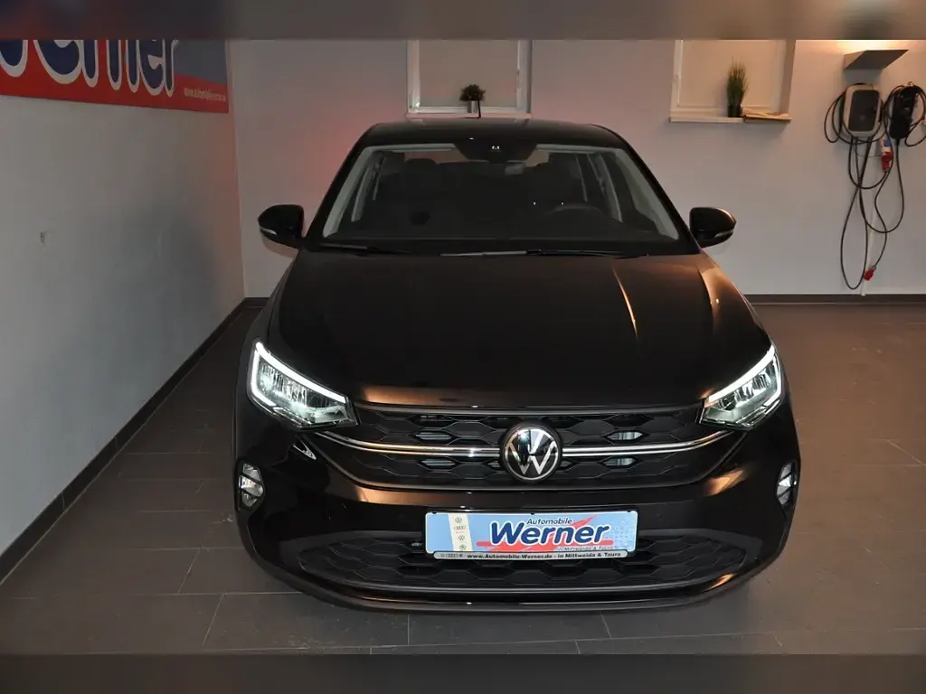 Gebraucht VW Taigo 95 PS (69 kW) 2026 Schwarz SUV