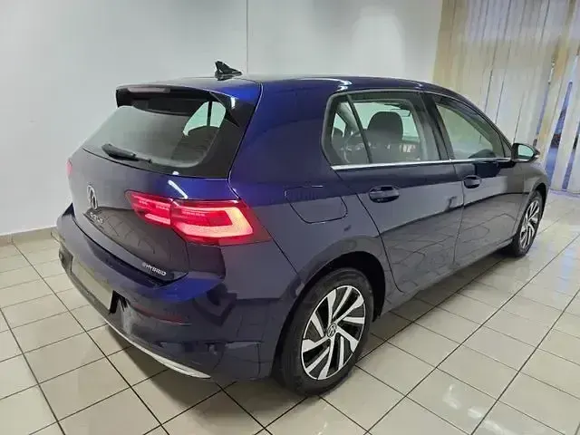 Gebraucht VW Golf VIII Style 245 PS (180 kW) 2021 Weiß Limousine